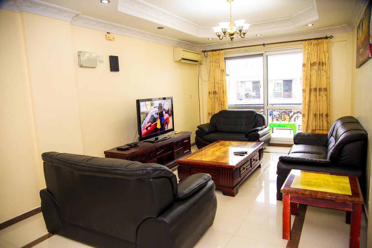 Spacious Apartment Near The Beach In Masaki Dar es Salaam Bagian luar foto