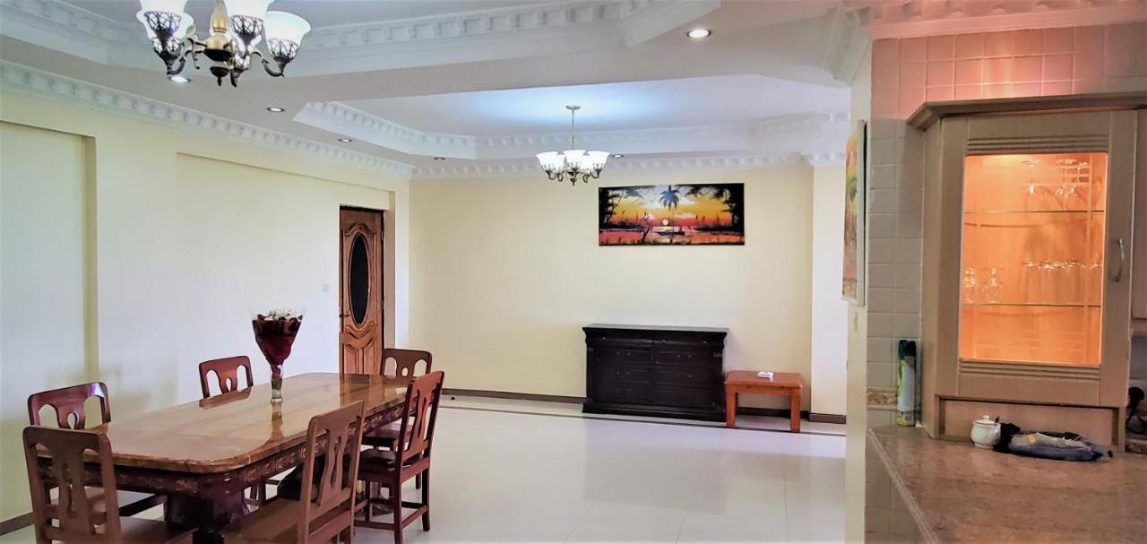 Spacious Apartment Near The Beach In Masaki Dar es Salaam Bagian luar foto