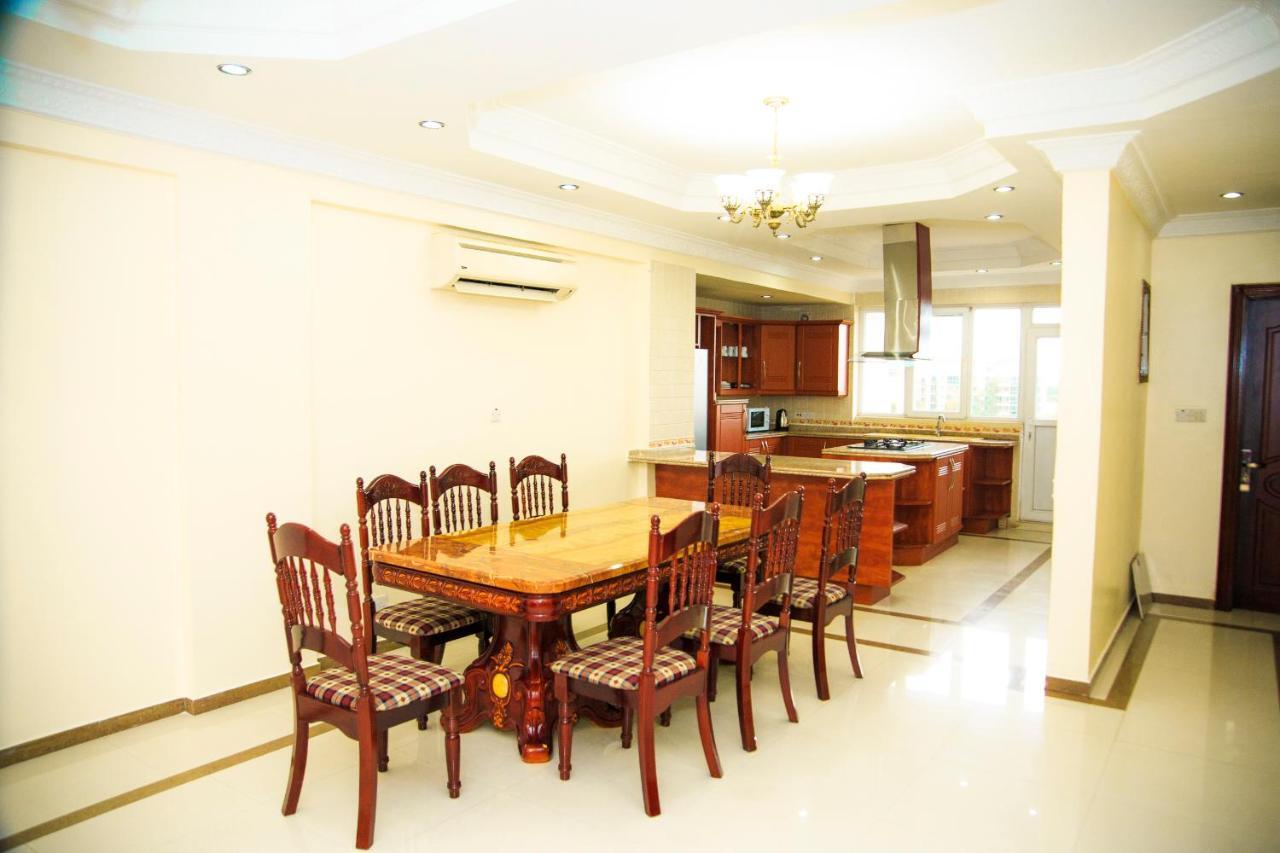 Spacious Apartment Near The Beach In Masaki Dar es Salaam Bagian luar foto